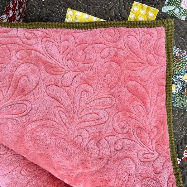 Chandelier Quilt nærbilde