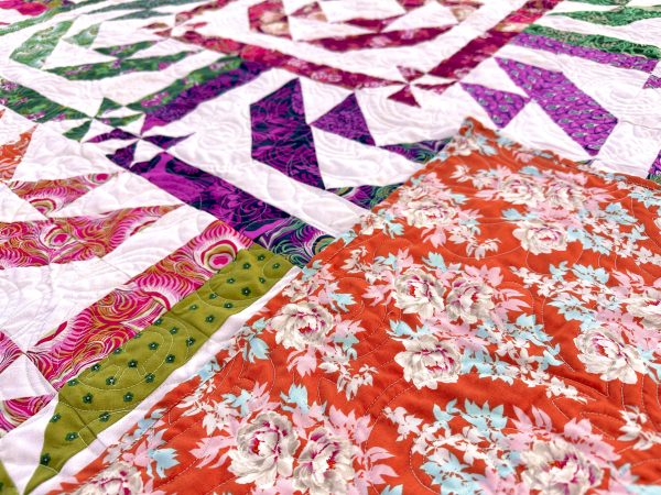 Disappearing Pinwheels Quilt - Image 2