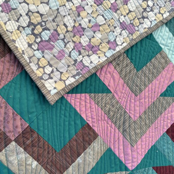 "Nested Cabins Quilt" - Image 3
