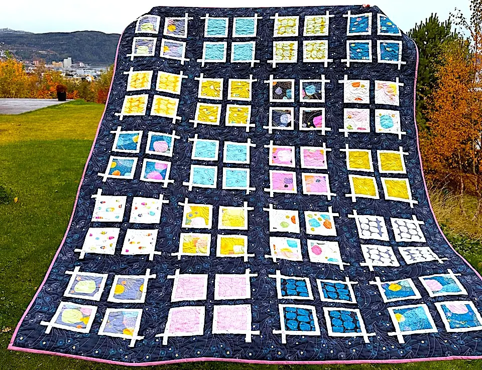 Outside the Box Quilt i vinden