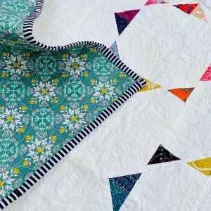 Nærbilde av RainbowSnowball Quilt