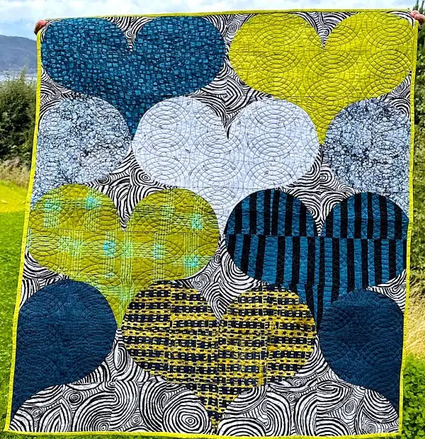 Juicy Hearts Quilt i vinden