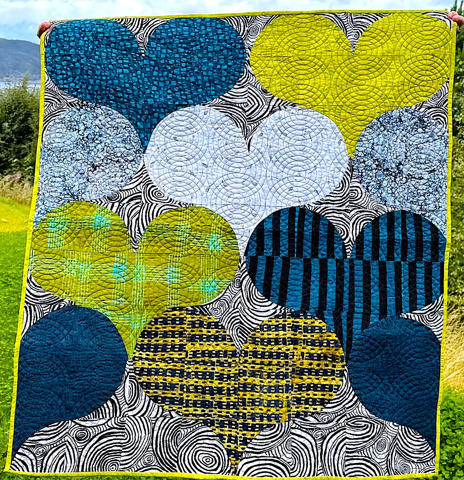 Juicy Hearts Quilt i vinden